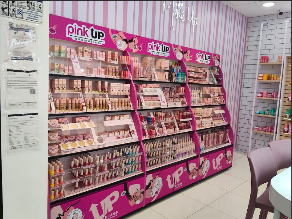 Trabajo de adecuación y acabados en local comercial realizado por ProActivo